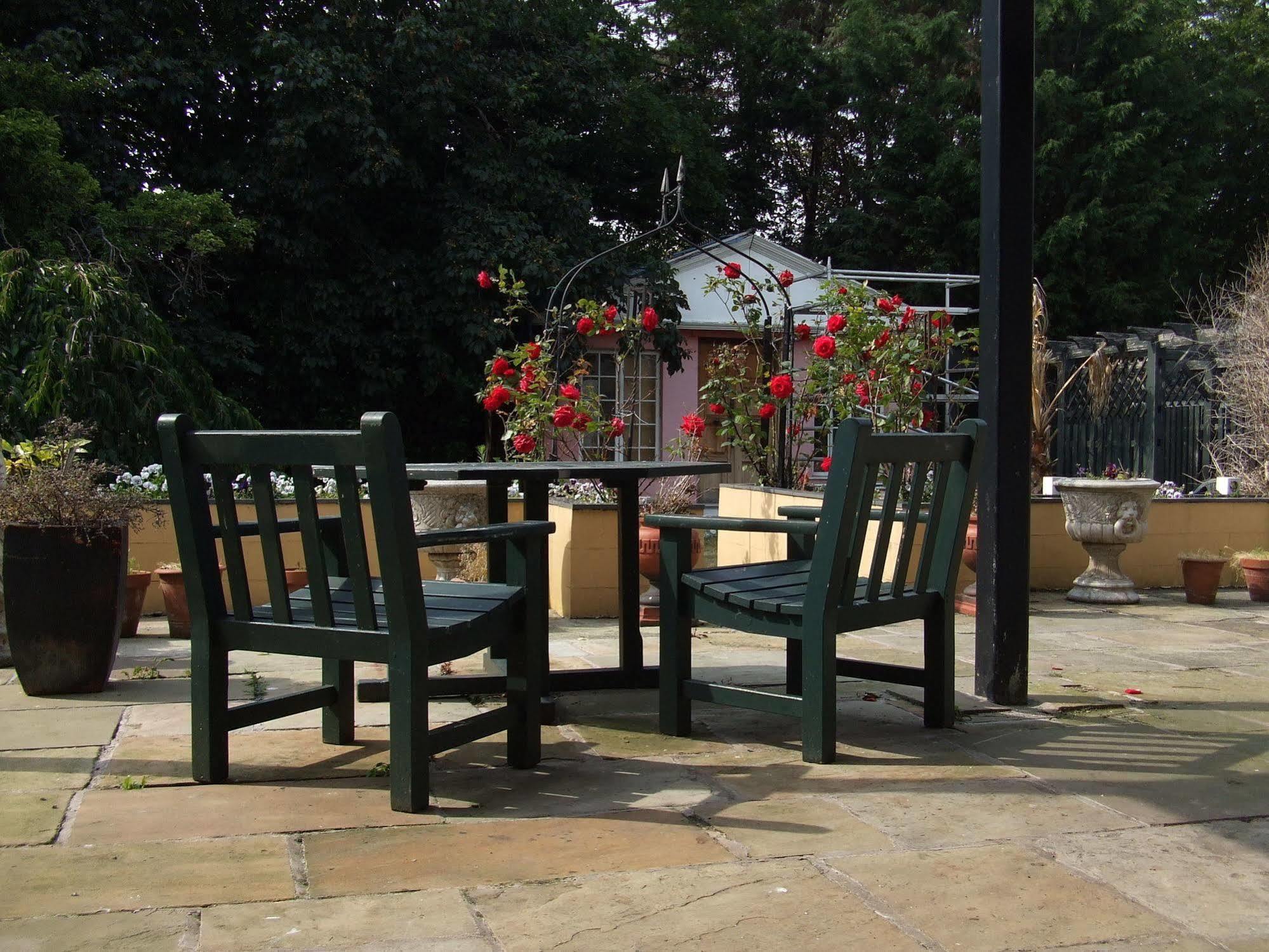 Roseview B&B Rhyl Esterno foto
